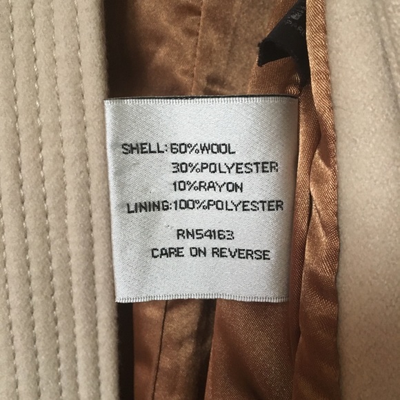 Coat - Picture 7 of 8